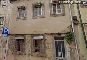 Prdio para remodelao total na Graa | Lisboa