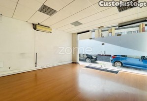 Armazém Em Paranhos