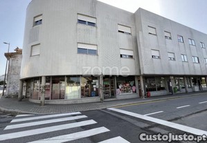 Espaço Comercial P/ Investimento | Valadares, V...