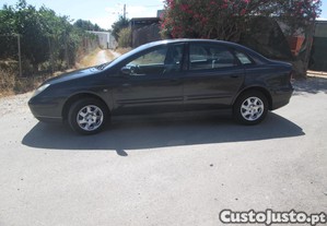Citro�n C5 2.0 HDI 110CV - 03