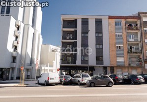 Loja C/ 137M2 Na Avenida Da Liberdade, Braga