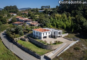 Moradia Individual T4 Nova Em Sequeira, Braga