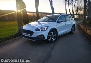 Ford Focus SW 1.5 TDCi EcoBlue ST-Line - 20