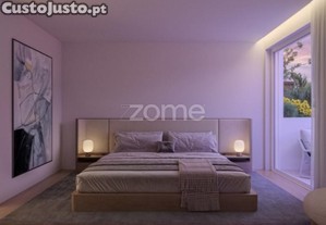 Apartamento T4 - Brito Capelo 1023