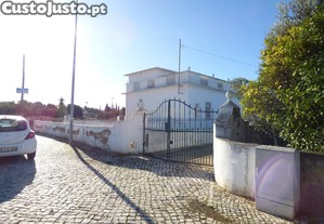 Moradia com Terreno para construo, em Almancil, perto de Vale de Lobo, e Quinta do Lago.