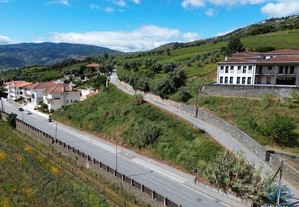 Terreno para construo em Vila Real de 774,00 m