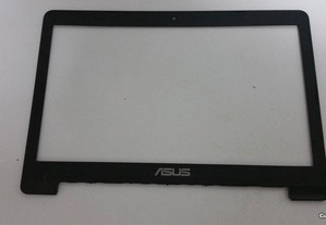 Bezel LCD Asus X402C