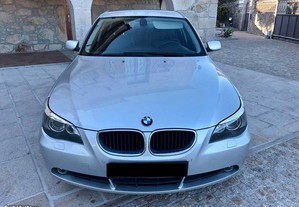BMW 520 Sedan