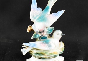 Grupo escultório de pássaros, porcelana alemã PM&M