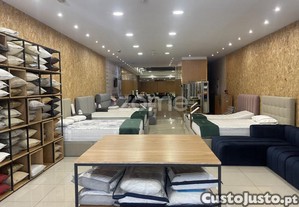 Loja Comercial Em Maximinos, Braga