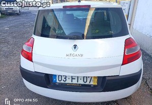 Renault M�gane 1.5 dci - 08