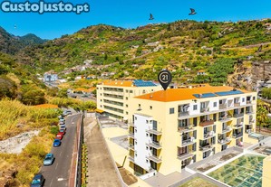 T2 com reas Generosas no Corao de Santa Cruz   Conforto, Espao e Localizao