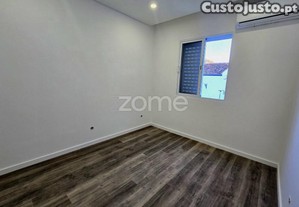 Apartamento T2 Em Ponta Delgada