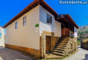 Moradia No Vale Do Rio Douro - Gojim, Armamar