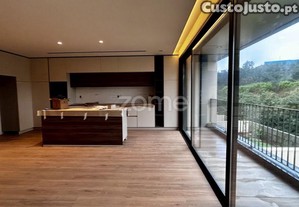 Moradia T3 Com Jardim Em Gondomar