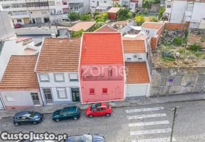 Moradia T3 Com Terraço E Jardim Com Piscina|...