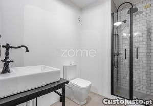 Loft/Hostel Com 10 Camas | Rua Da Fábrica -...