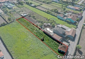 Moradia Com Terreno Para Reconstrução Em Arada...