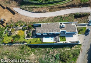 Terreno Para Moradia Térrea Com Piscina Em Vila...