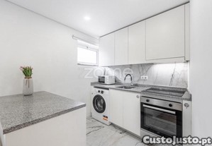 Estúdio T0 Junto À Av. Boavista Exclusivo Para...