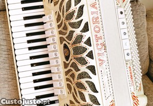 Acordeo / Acordeon Victoria