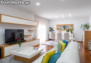 Penthouse T3-Área Privativa 172 M² E Terraço...