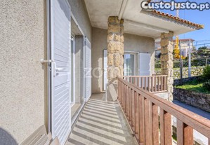 Moradia T3 Em Modelos Paços De Ferreira