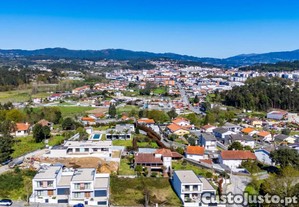 Moradia T3 Em Estrutura, Vila Verde