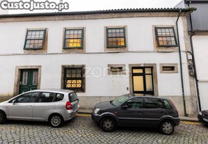 Moradia Com Lote De 1000 M², Localizada No...