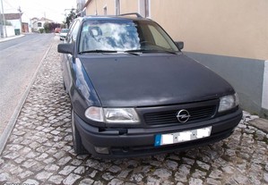 Peças Opel Astra F 1.7TD Isuzu 95 baratas tenho bola reboque