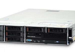 Servidor IBM x3630 M4 Intel Xeon E5-2450L 24Gb Ram 1.8Tb