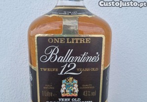 Ballantines rara de um litro