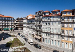 Apartamento T0 No Largo Dos Lóios - Aliados, Porto