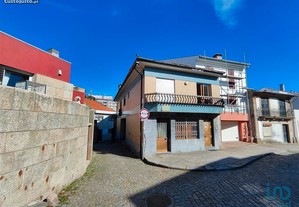 Casa / Villa T4 em Porto de 261,00 m²