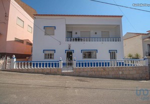 Casa / Villa T5 em Évora de 172,00 m²