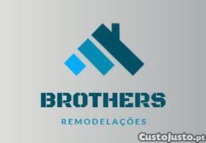 Pinturas externas e internas, lavagem e impermeabilização de telhados.