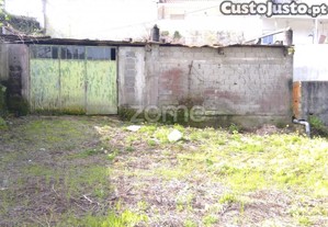 Terreno Com Viabilidade De Construção Em Custoias