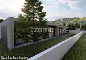 Moradia Nova, Térrea, Com 3 Suites Em...