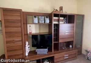 Móvel de sala completo como novo