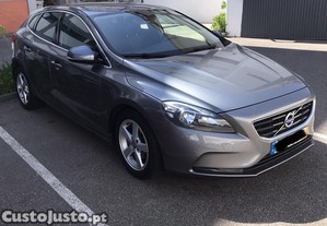 Volvo V40 D2 - 15