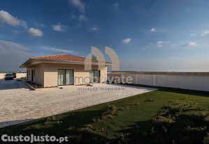 Moradia T3 térrea em Revinhade, Felgueiras
