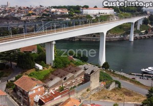 Prédio Com 5 Pavimentos C/ Hipótese Construção...