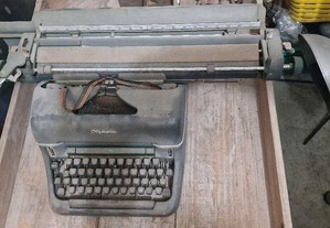 Maquina de Escrever Olympia