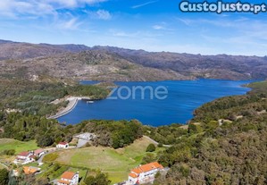 Moradia Individual T5, Em Paradela, Montalegre