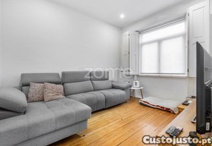 Moradia T3 Com Logradouro Junto À Estação De...