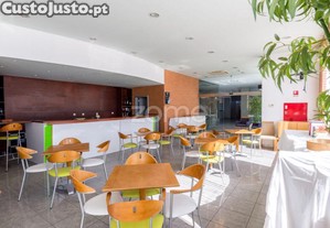 Espaço Comercial De Grande Dimensão Na Ericeira