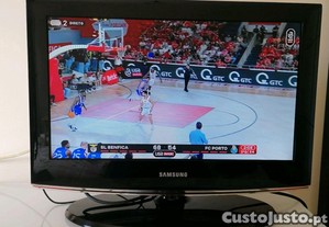 Smart TV LG de 43' e TV Samsung