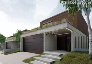 Moradia T3+1 Em Lago, Amares