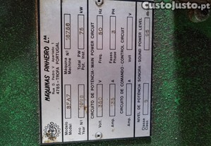 charriot otimo estado marca PINHEIRO.modeloBALA