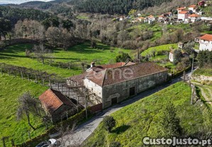 Quinta Com 74.400 M2 Em Penalonga, Ribeira De...